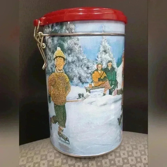 Tim Hortons Coffee Tin Limited Ed #003 Skating Pond & 40 Years of Friendship Mug - Picture 7 of 13